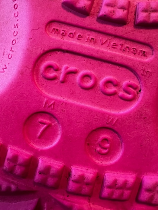Pink Crocs Size 9 women’s - Picture 7 of 7